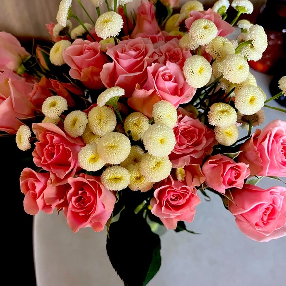 Meet your Posher, Jen - Picture 2 of 6